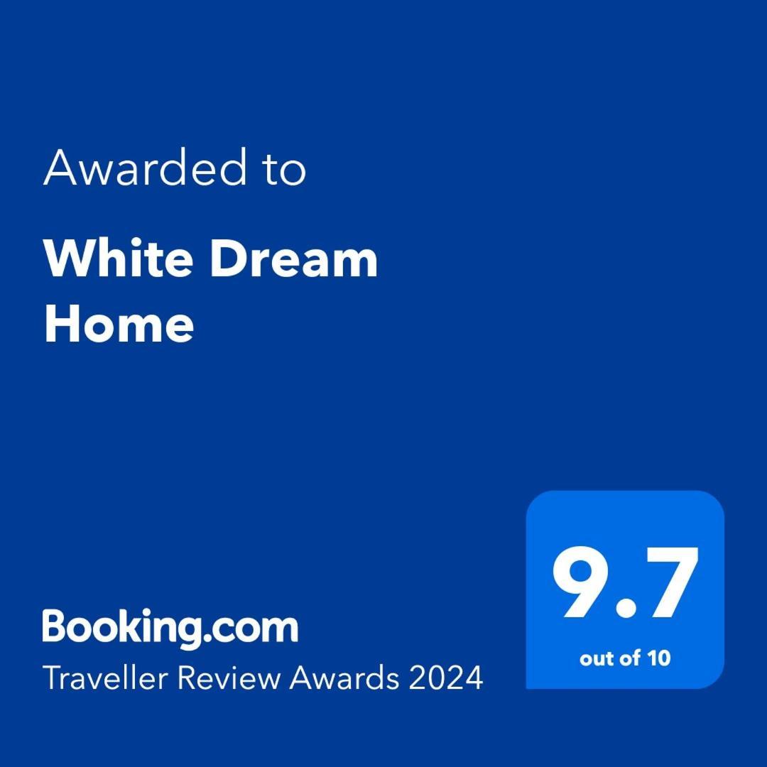 White Dream Home, Budapest